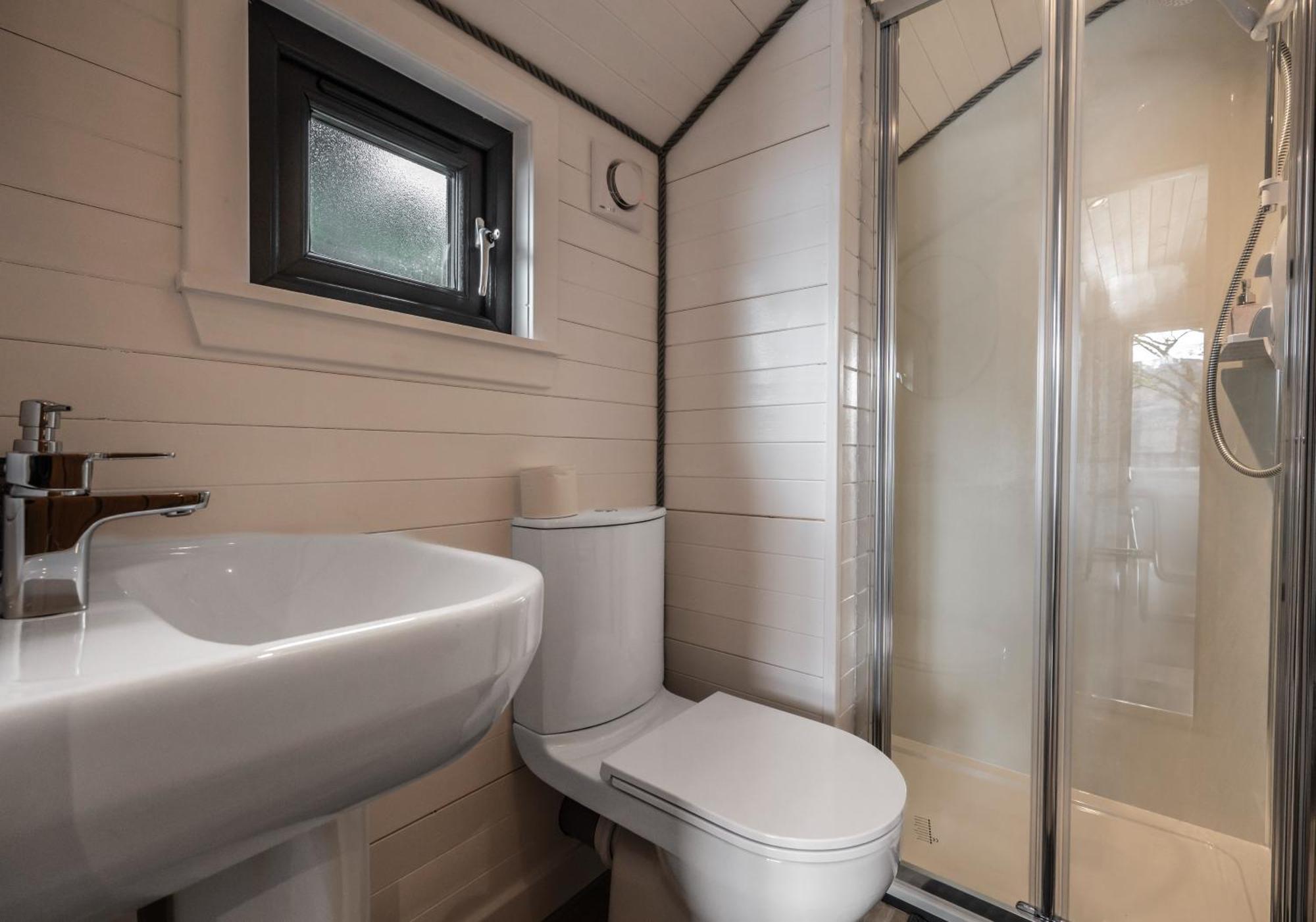 Alba Pod Apartment ฟอร์ตออกัสตัส ภายนอก รูปภาพ